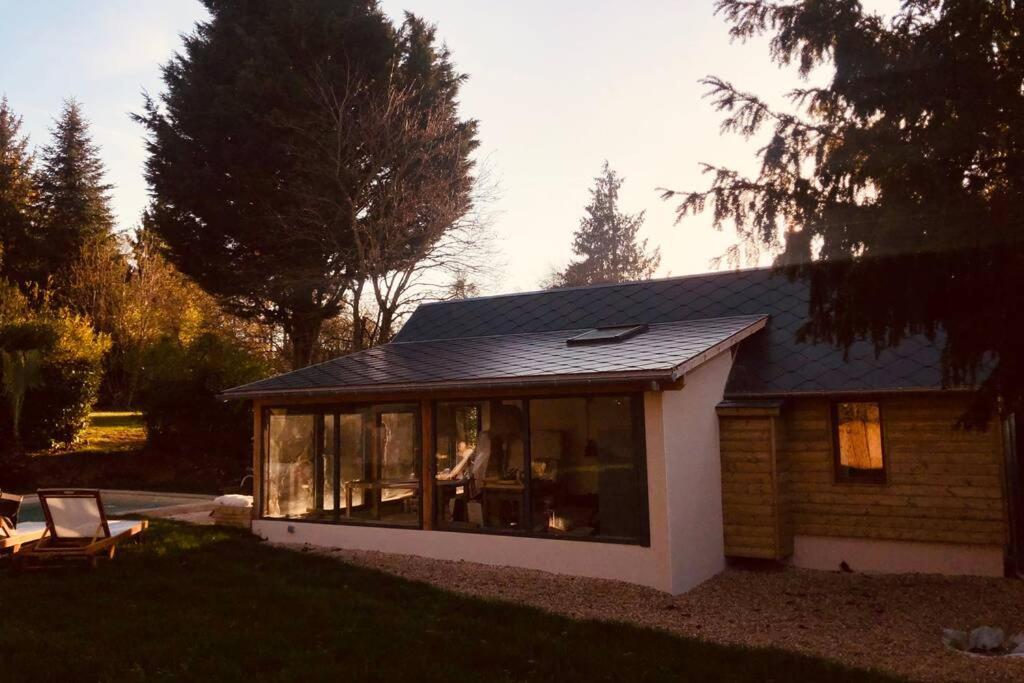 Cottage Normand Avec Sa Grande Piscine Chauffee Toute L Annee Sur Parc Arbore Et Clos En Plein Coeur De La Campagne Adapte Aux Kids Et Dog Friendly Saint-Antonin-de-Sommaire Екстериор снимка