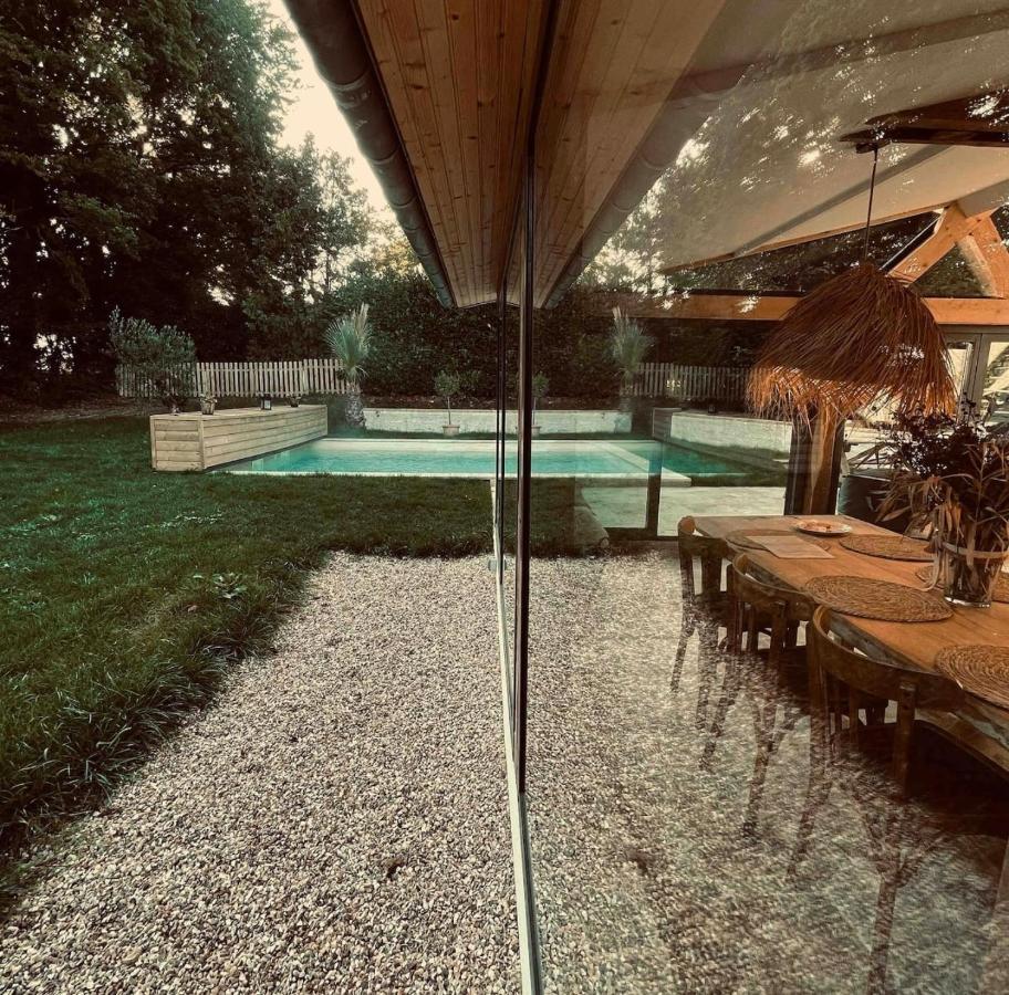 Cottage Normand Avec Sa Grande Piscine Chauffee Toute L Annee Sur Parc Arbore Et Clos En Plein Coeur De La Campagne Adapte Aux Kids Et Dog Friendly Saint-Antonin-de-Sommaire Екстериор снимка